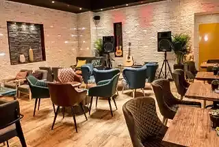 COFFEE LOUNGE at Hiranandani Fortune City