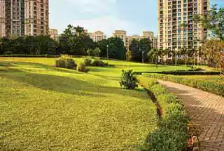 LANDSCAPED GARDENS at Hiranandani Fortune City